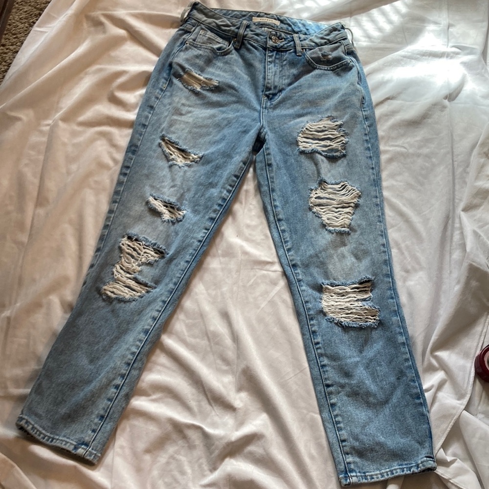 Pacsun destroyed mom jeans size 25